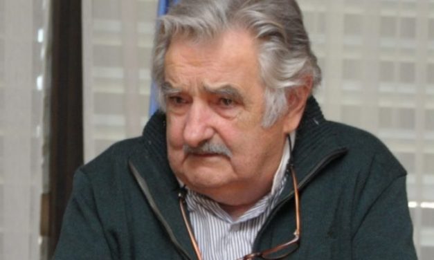 La diputada Bianchi no descarta citar a Mujica a la Comisión de Defensa