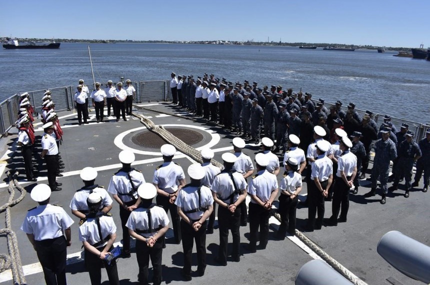 Armada: «antes de fin de año quedaría instalando el radar en el puerto de Carmelo»