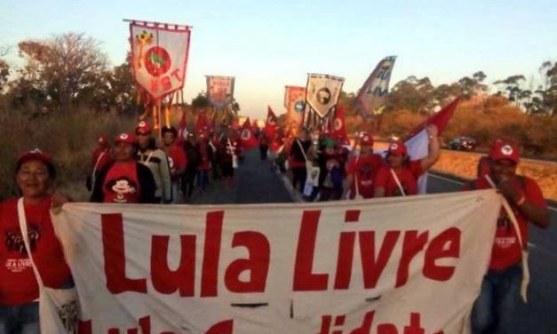 Marcha Nacional en apoyo a inscripción presidencial de Lula