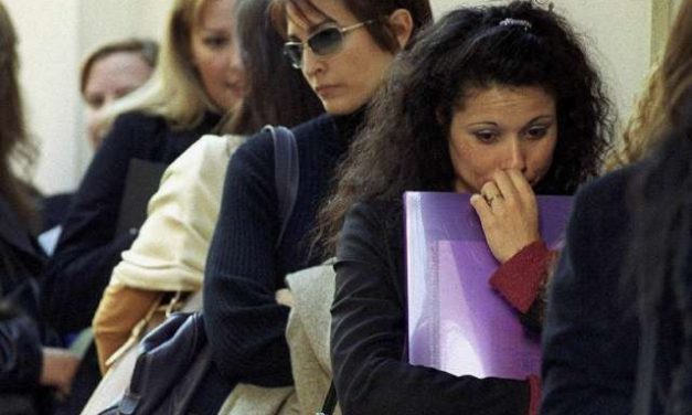 «El desempleo de las mujeres sigue siendo mucho mayor que el de los hombres»