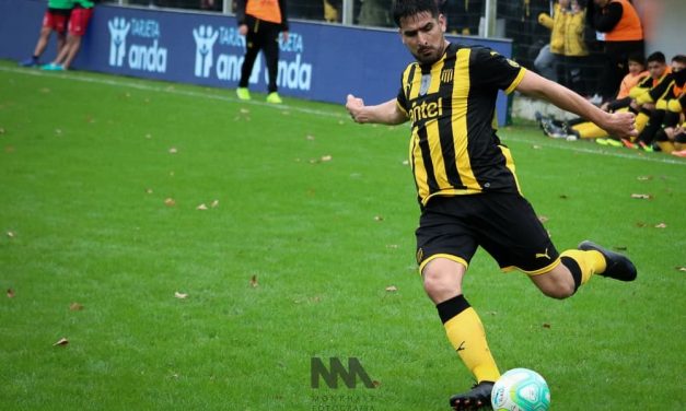 Viatri cerca de acuerdo con Peñarol, Arias busca volver