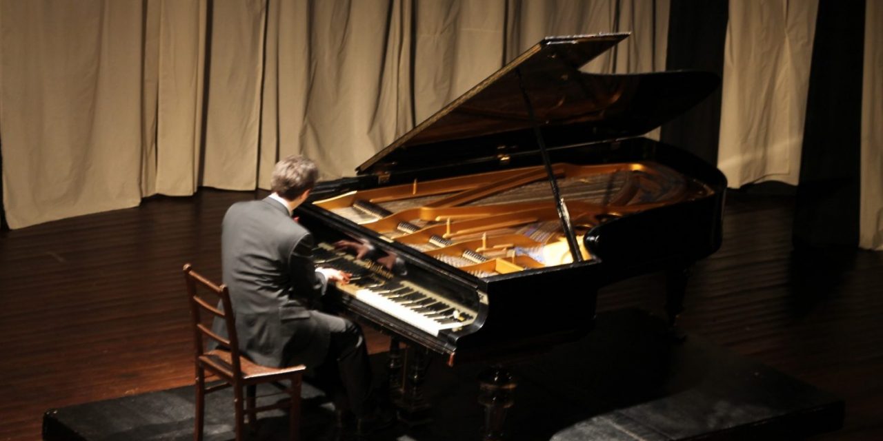 Una joya histórica: el legendario piano del Teatro de Treinta y Tres