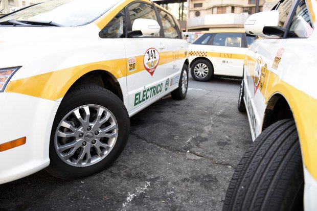 Patronal del Taxi «presume» agresiones y robos por el Sindicato