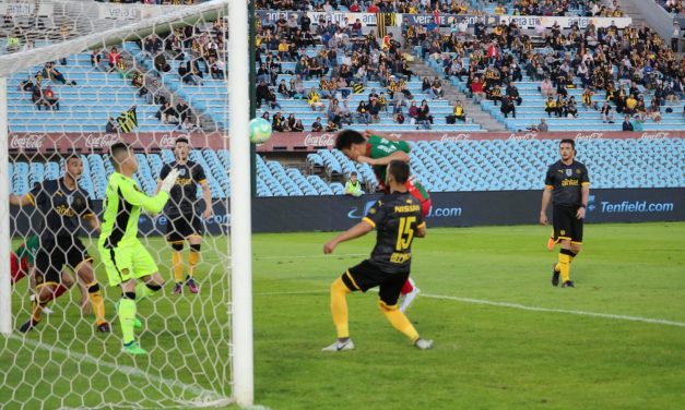 El carbonero perdió y el Clausura está al rojo vivo