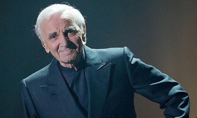 Falleció Charles Aznavour, la voz romántica de Francia