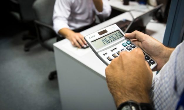 El salario real volvió a caer en Agosto