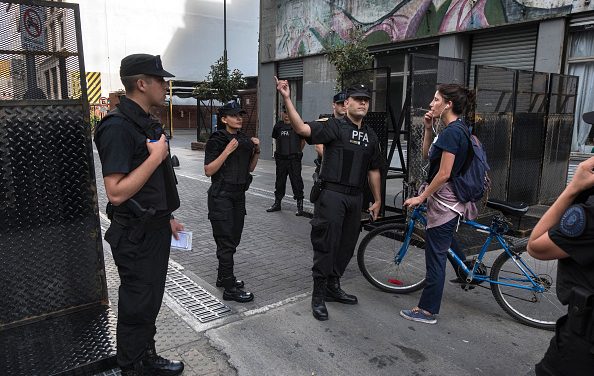 Una uruguaya «atrapada» por el G 20