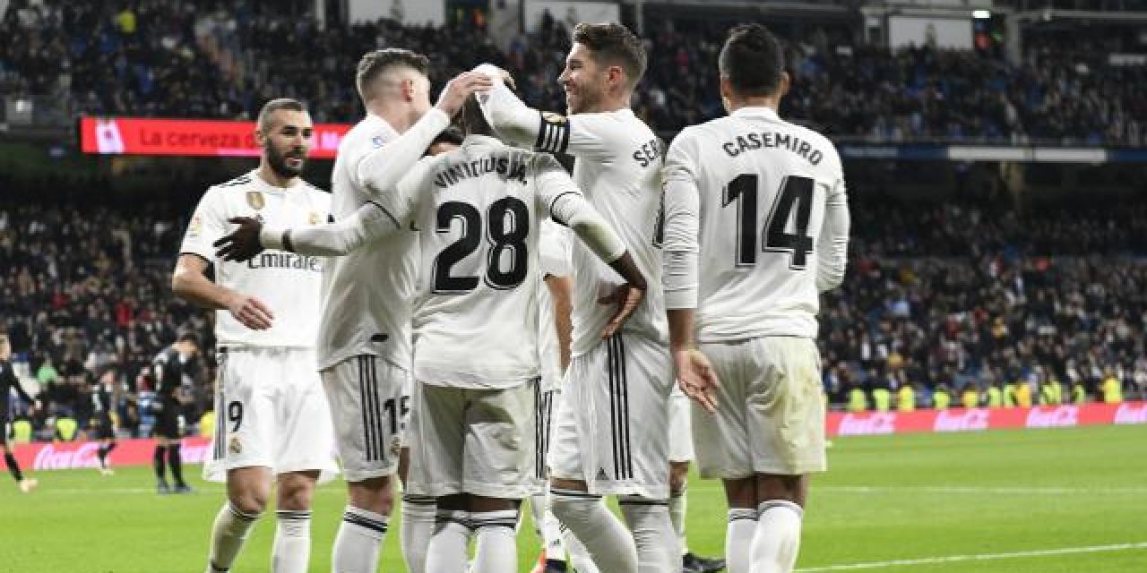 Real Madrid puso un pie en cuartos de final