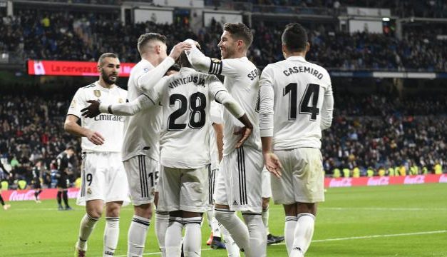 Real Madrid puso un pie en cuartos de final