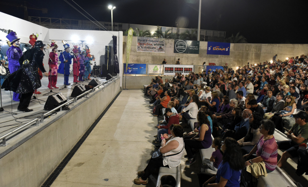 Carnaval: escenarios populares en barrios de Montevideo