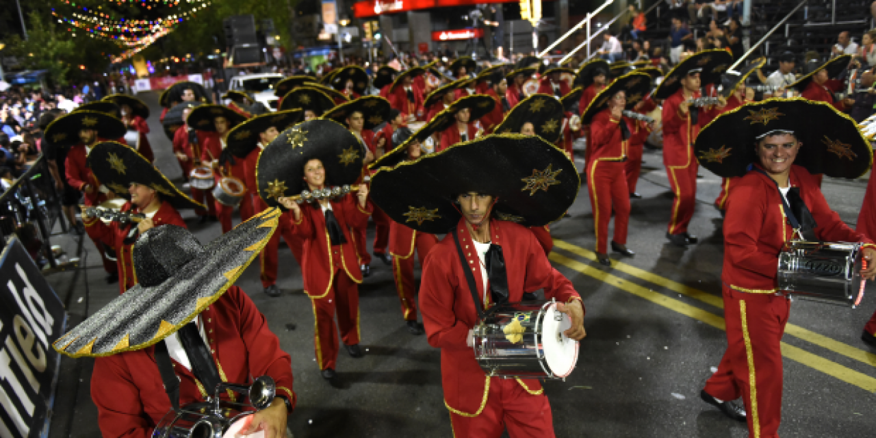 Continúa la venta de entradas para el Desfile de Escuelas de Samba