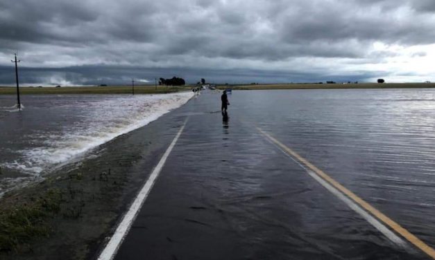 99 evacuados, 9 rutas cortadas en todo el país y más de 200 milímetros en Colonia