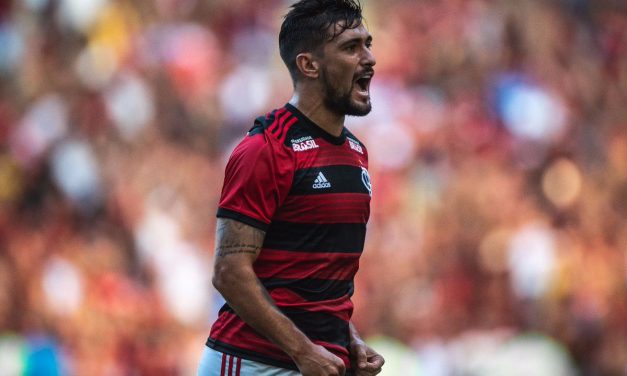 De Arrascaeta hizo su primer gol en Flamengo