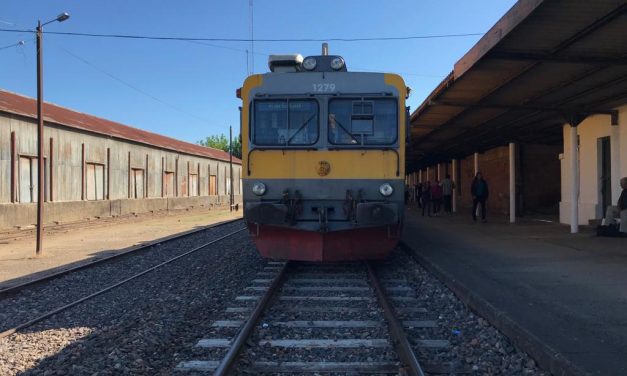 ¿Cómo el Ferrocarril Central forma parte de la bolsa de valores?