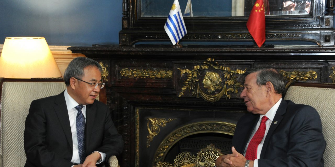 El canciller Nin Novoa recibió al viceprimer ministro de China, Hu Chunhua: «nuestro principal socio comercial»