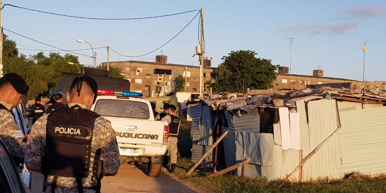 14 detenidos tras 20 allanamientos en operativo realizado en Malvín Norte