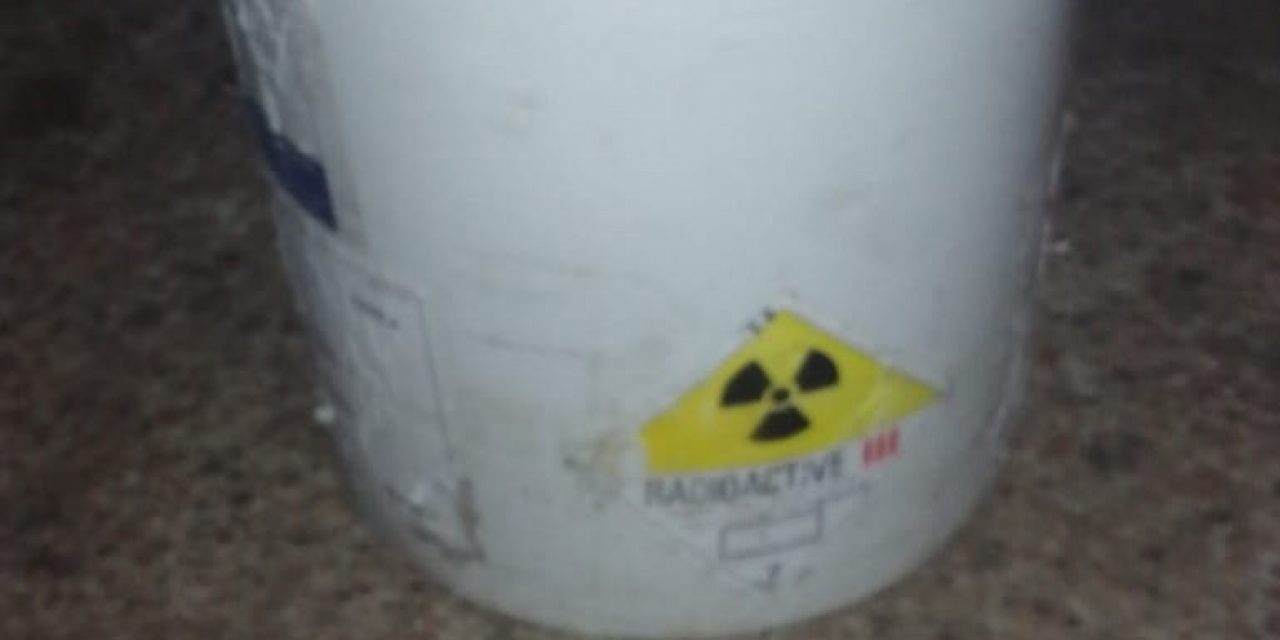 ¿Que tenía el contenedor con material radiactivo robado y para qué se utilizaba?