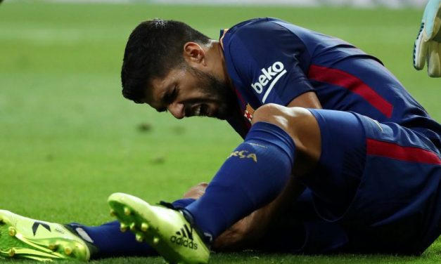 Luis Suárez se lesionó y está en duda para el amistoso con Argentina