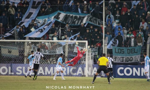 Los bohemios pasaron en el cruce uruguayo