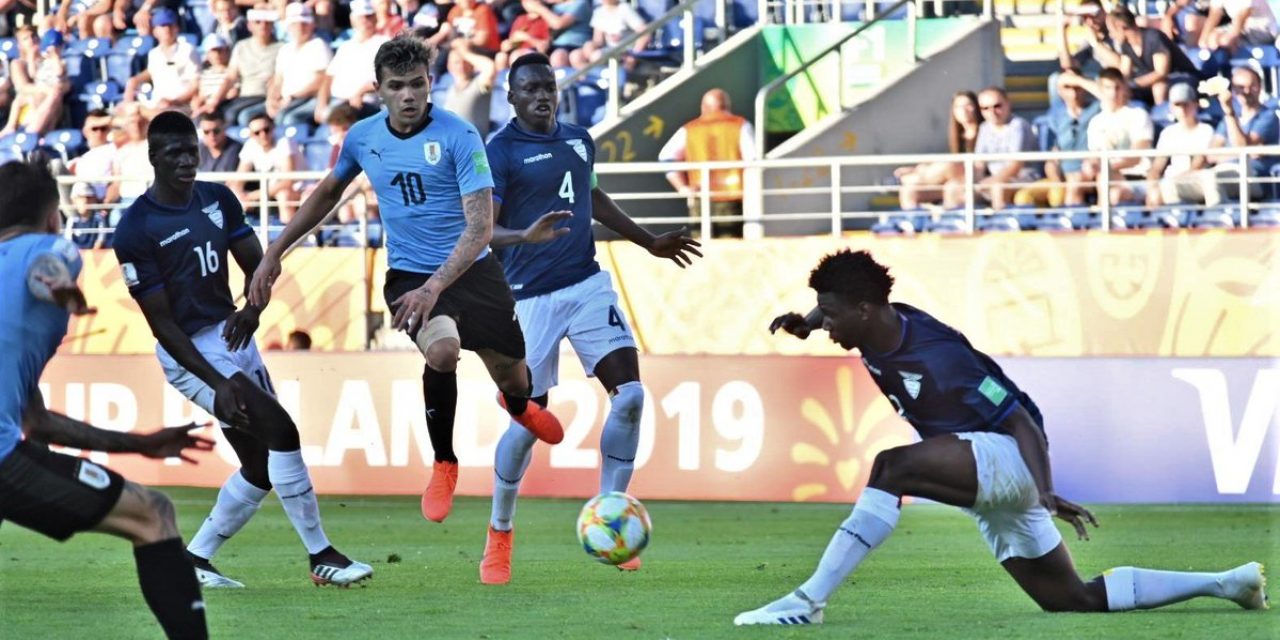 Uruguay jugó su peor partido y fue bien eliminado