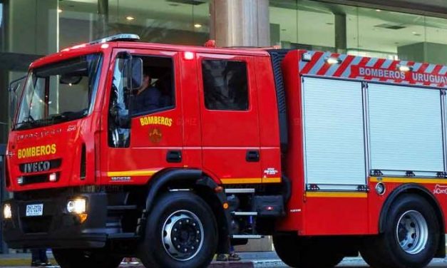 Dos personas murieron en incendio, en medio de enfrentamiento con armas de fuego