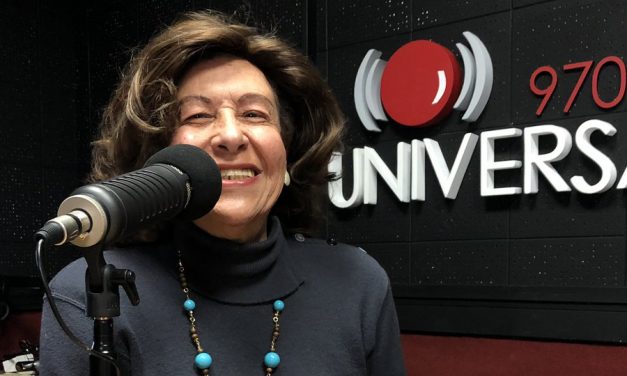 Divina Valeria: «Me gané a la gente con mi arte desde hace 55 años. Para cualquier artista es admirable, para un travesti es increíble»