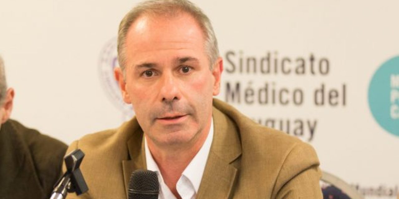 Médicos Independientes piden que Gustavo Grecco pase a Comité de Ética por hablar de caceroleos