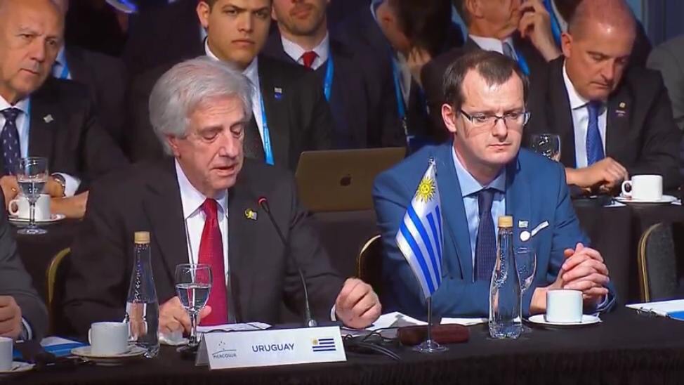 Acuerdo entre Unión Europea y Mercosur eliminará el 70 % de aranceles, según Vázquez