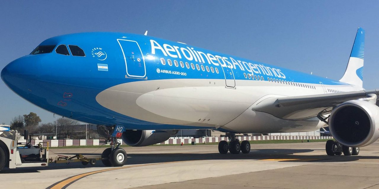 Aerolíneas Argentinas retoma sus vuelos al Aeropuerto de Carrasco