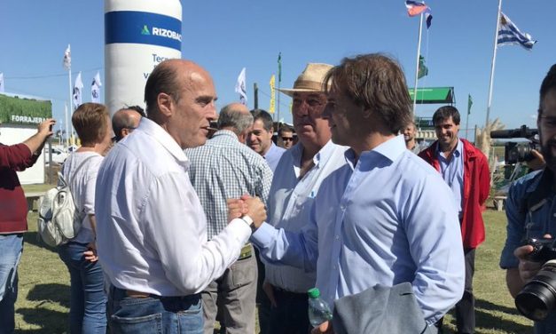 Martínez acusó a Lacalle Pou de no querer dialogar