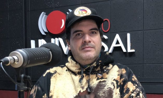 Alzira, Georgi y más personajes vuelven en el unipersonal de Agösto Silveira, «Ni un pelo de santo»