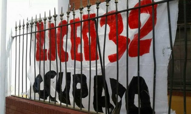 Separaron del cargo a directora del liceo 32 tras ocupación y denuncia de estudiantes