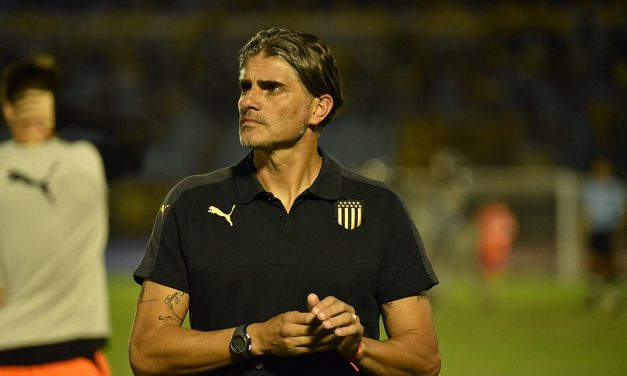 López se queda en Peñarol, Brescia piensa en Grosso