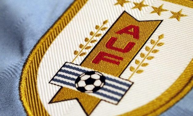 «Nos respetan y tenemos que defender esas cuatro estrellas sobre el escudo» dijo dirigente de AUF en la previa del Sudamericano