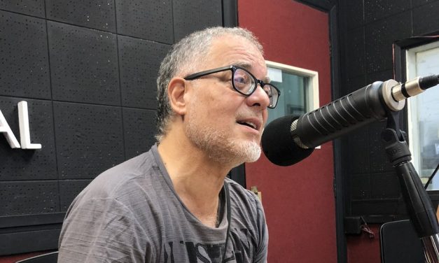 Hugo Fattoruso, Martín Ibarburu y Popo Romano se lucen en el Teatro Solís con un show bien uruguayo