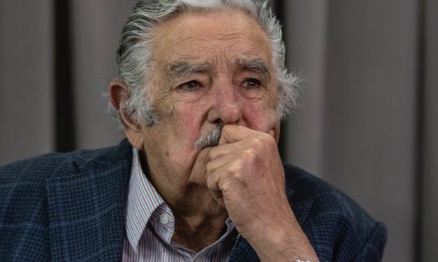 Anestésicos Quirúrgicos y Sindicato Médico del Uruguay criticaron dichos de Mujica sobre médicos