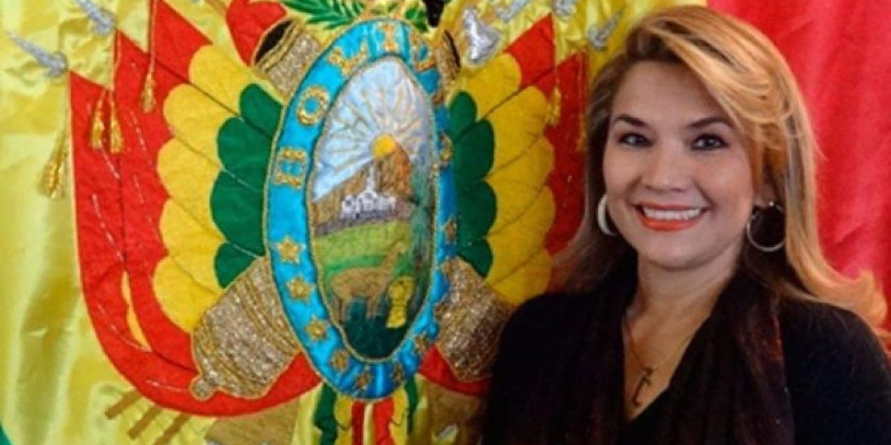 La segunda vicepresidenta del Senado de Bolivia asumirá como presidenta
