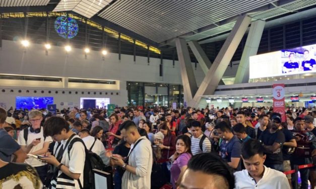 Un uruguayo se encuentra varado hace 25 horas en un aeropuerto por la erupción de un volcán en Filipinas