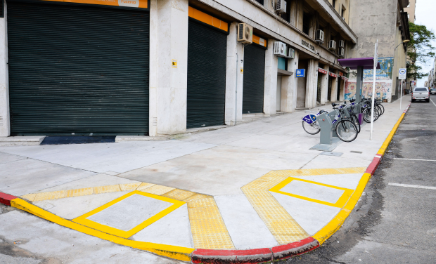 Nuevas tecnologías para denunciar obstrucciones en rampas accesibles