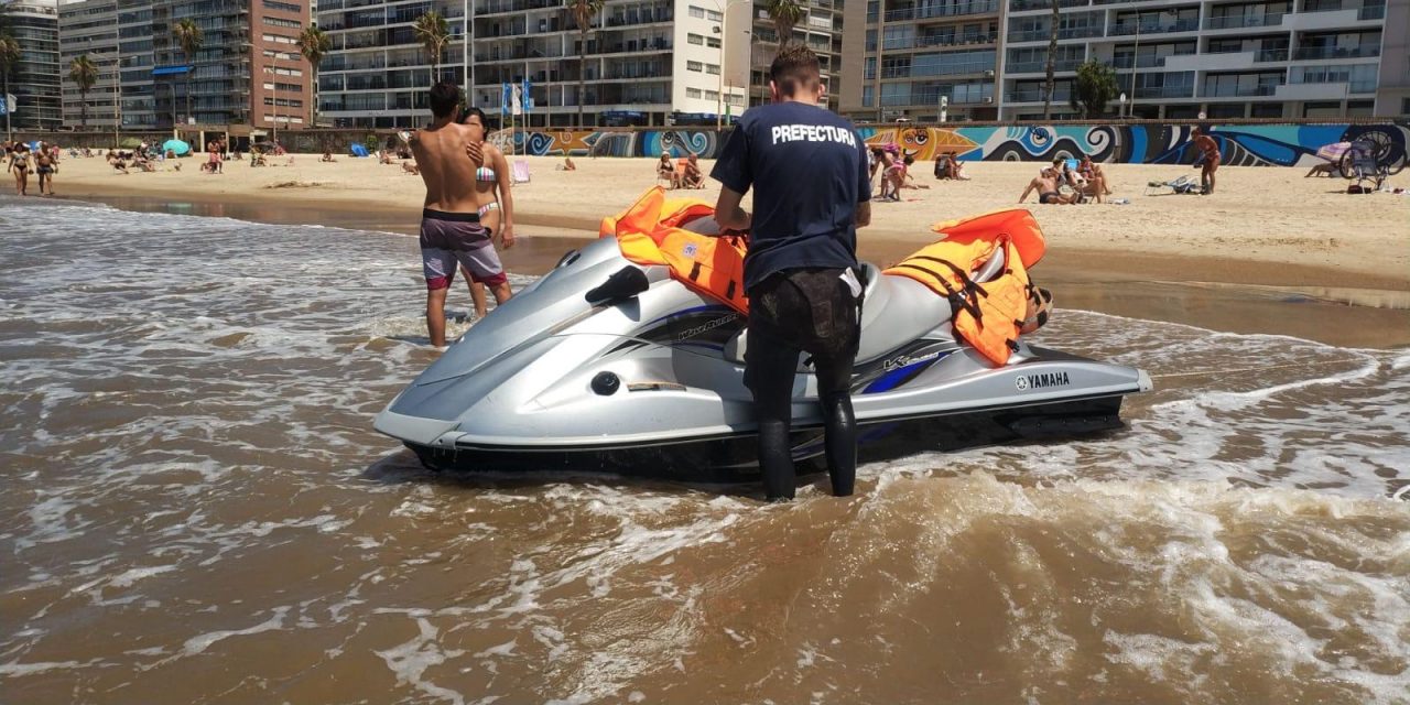 Armada refuerza seguridad en playas de Montevideo por paro de guardavidas