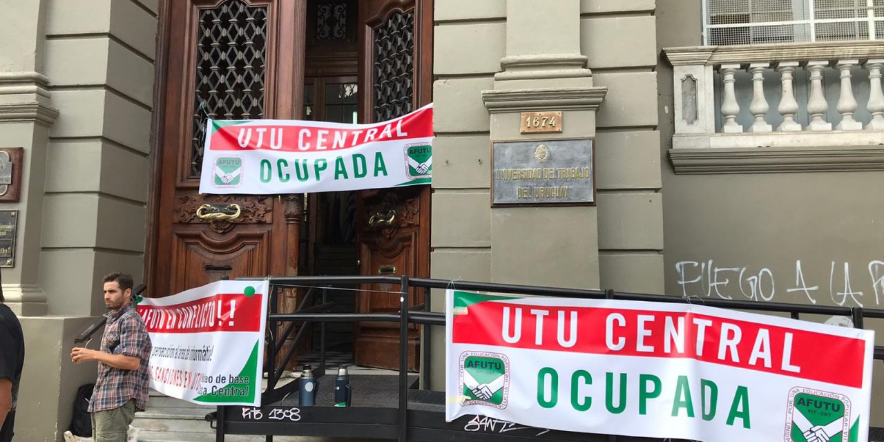 Funcionarios de UTU ocupan la sede central por agresiones a empleados