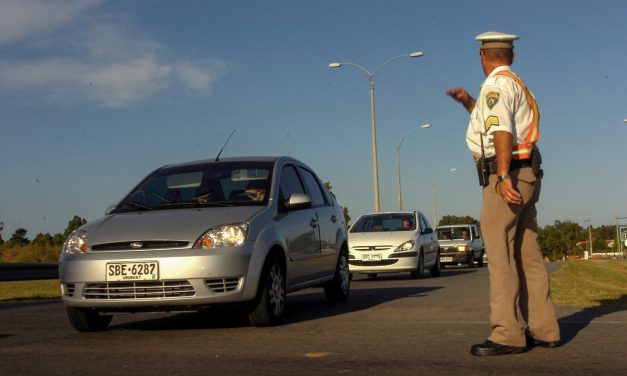 Rocha sancionó a conductores por ingresar en zonas inhabilitados