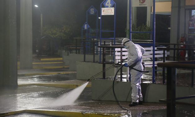 Maldonado continúa con tareas de desinfección y pide evitar aglomeraciones