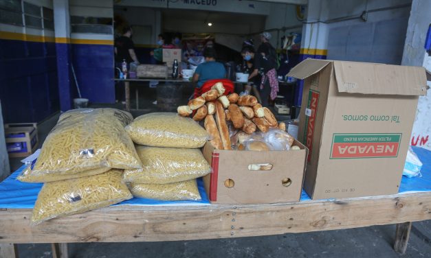 Florida implementó un sistema de «bono canasta» para los más vulnerables