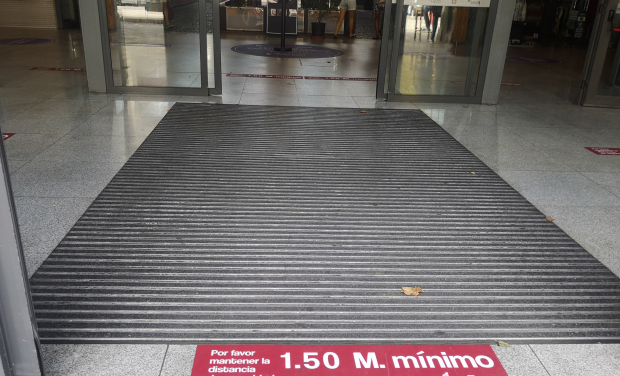 Funcionamiento de supermercados y comercios que atienden público