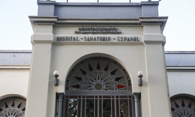 El gobierno cesó al Director del Hospital Español