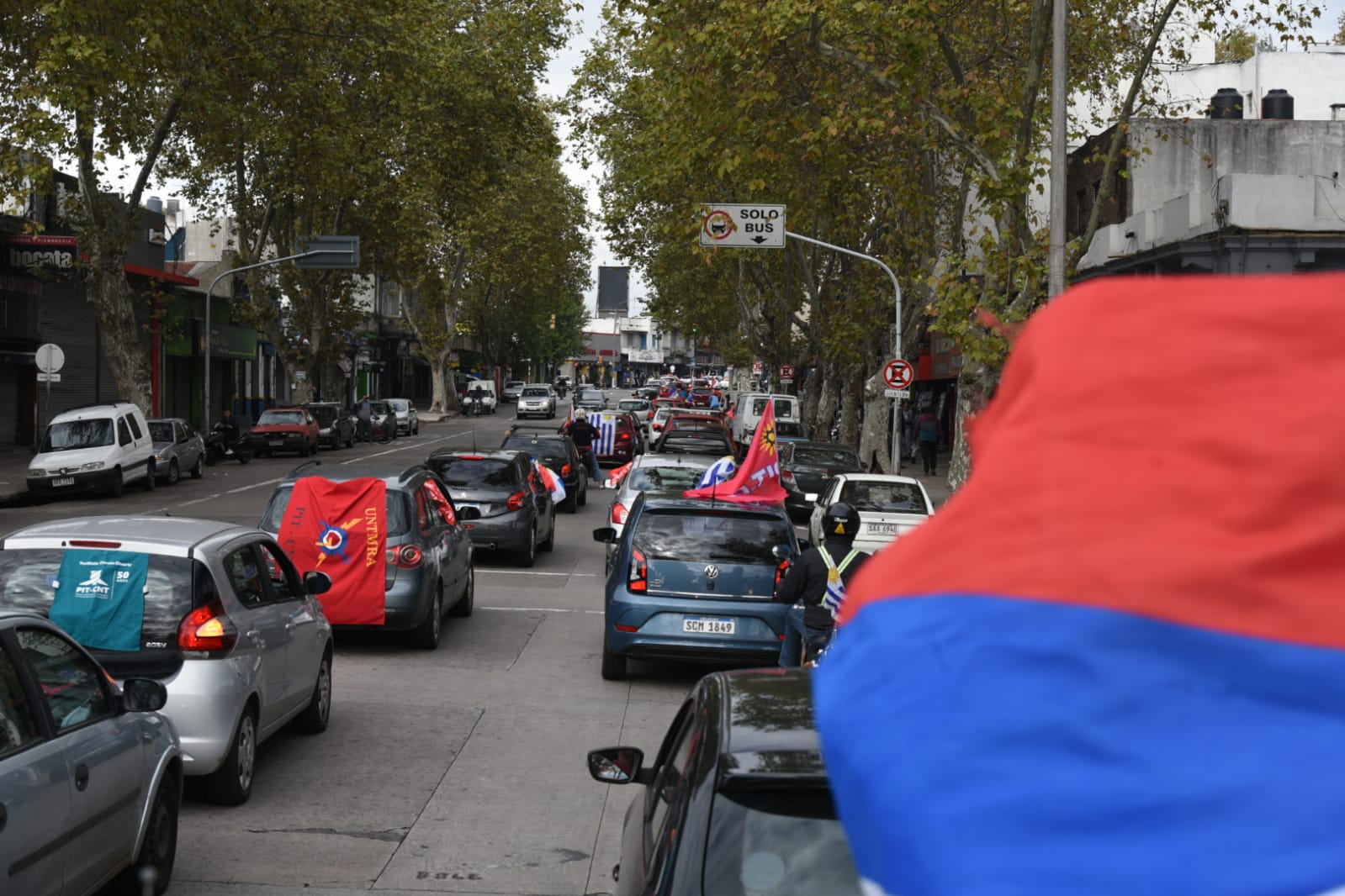 Trabajadores de todo el pa s se movilizan con caravanas