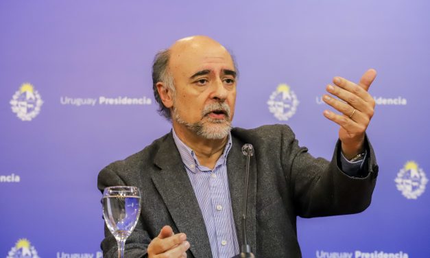 Gobierno aprobó decreto que limita ocupar lugares de trabajo: «lo primero es el diálogo con el Ministerio» dijo Mieres