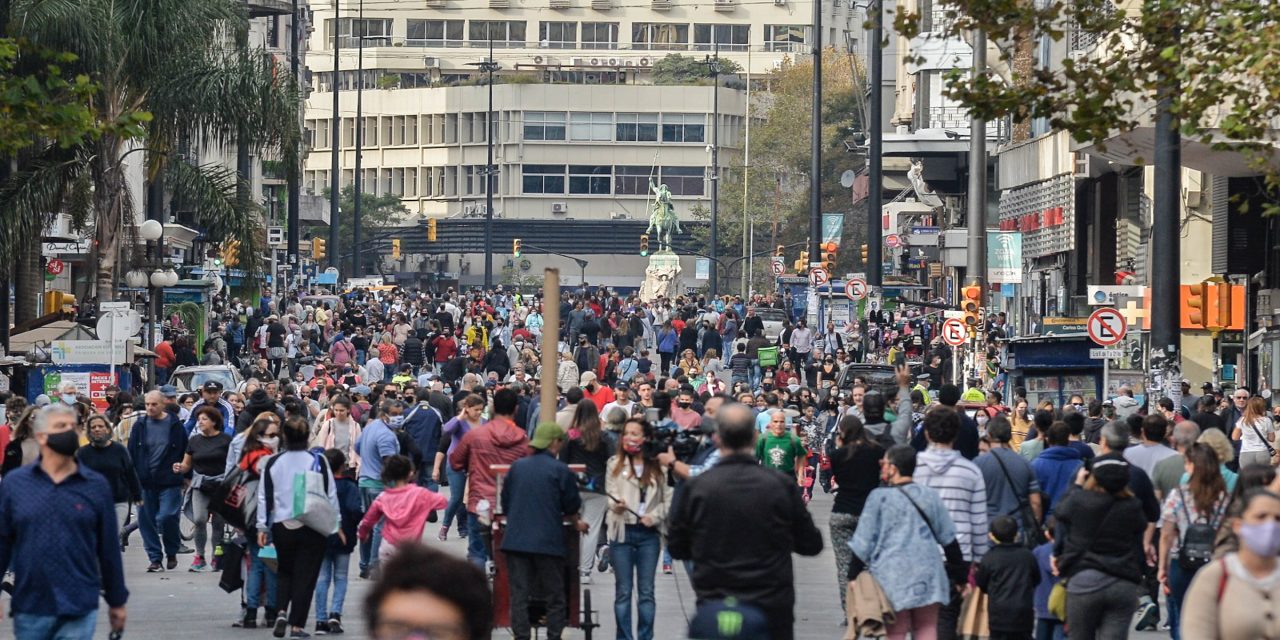 Colegio Médico considera que peatonalización de calles «es un riesgo casi innecesario»