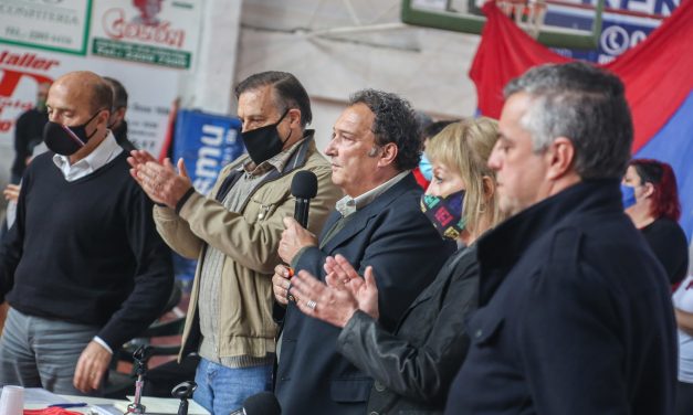 Departamental del FA de Montevideo evalúa este lunes posible debate y reunión con Lacalle Pou